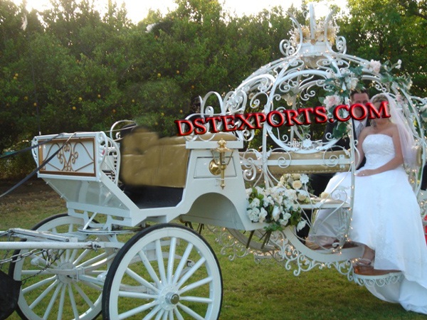 Latest Wedding Cinderella Carriage