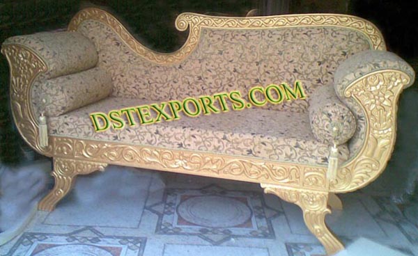 WEDDING CARVED LOVE SEATER