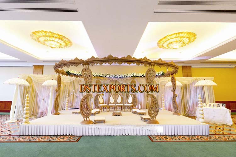 TRADITIONAL INDIAN WEDDING WOOD MANDAP