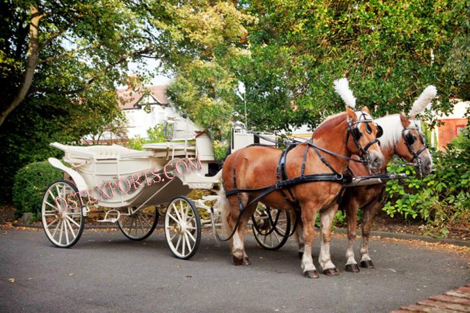 HORSE  DRAWN  VICTORIA  BAGHI