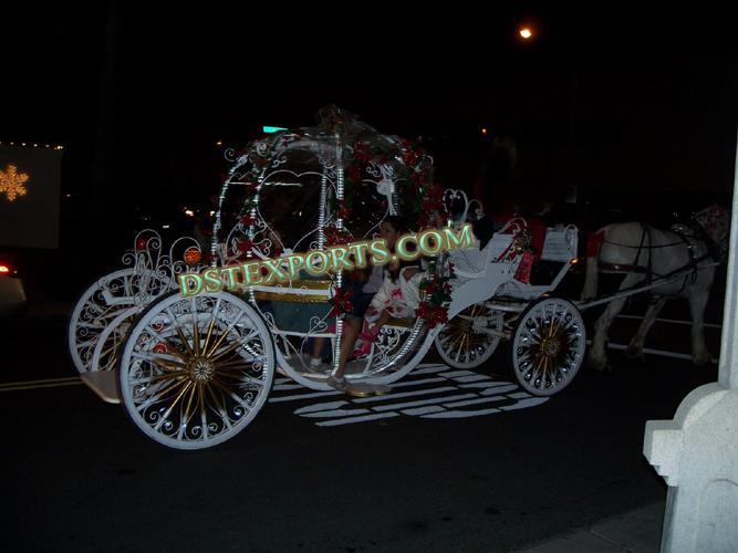 LIGHTED WEDDING CINDERALA HORSE CARRIAGES