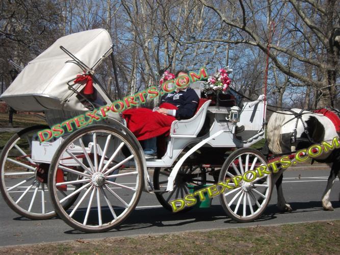VICTORIA HORSE DRWN CARRIAGE WITH HOOD