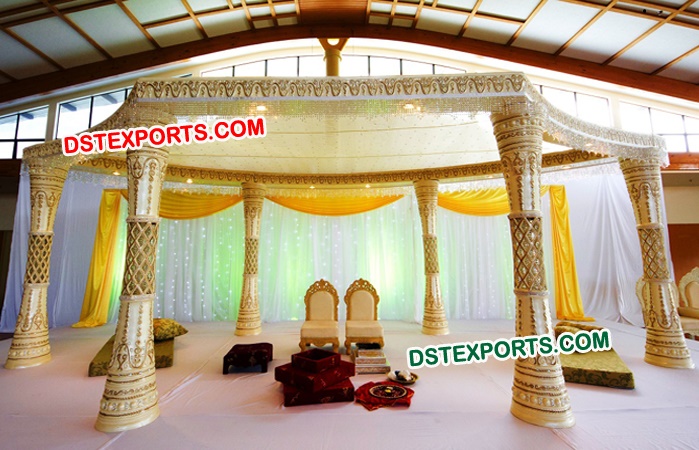 Wedding Royal Castle Mandap