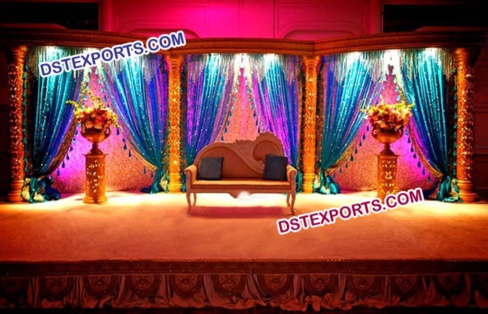 Muslim Wedding Gold Sparkling Stage