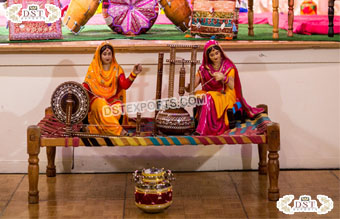 Punjabi Wedding Handicraft Fiberglass Statues