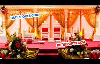 Bollywood Style Wedding Pillar Stage