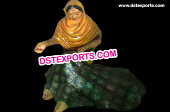 Punjabi Lady Statue With Phulkari Kaddee