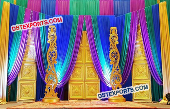 Traditional Door Wedding Stage Decoration
