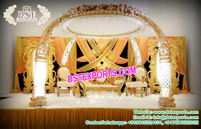 Latest Golden Trunk Pillar Wedding Stage Set