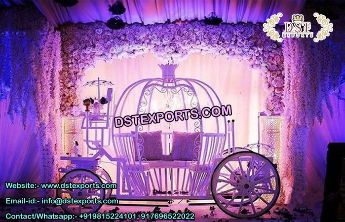 Cinderella Bridal Entry Carriage