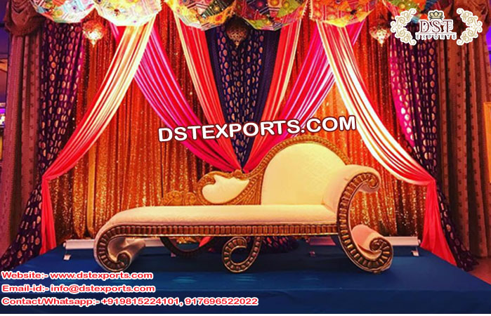 Newly Designed Italian Couch for Wedding