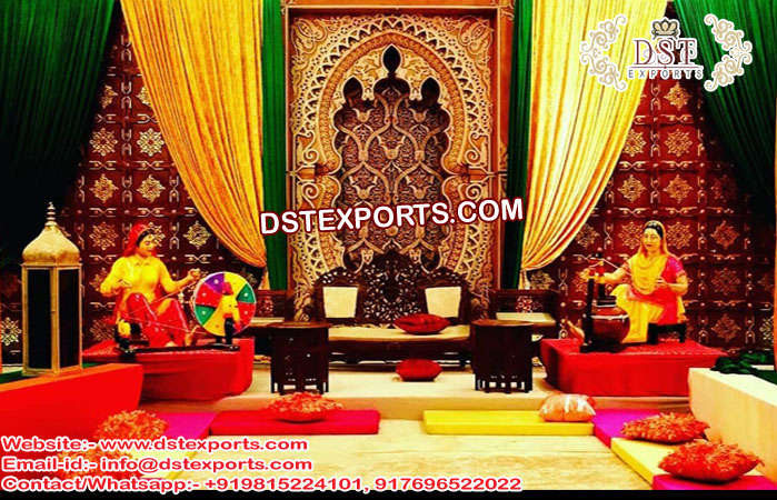 Traditional Punjabi Wedding Mehandi Stage