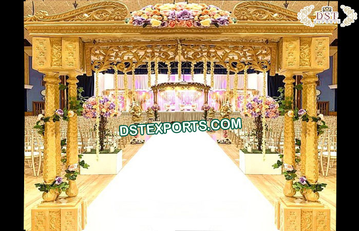 Traditional Triple Pillars Wedding Gate