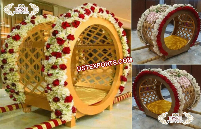 Stunning Indian Wedding Bride Entry Palanquins