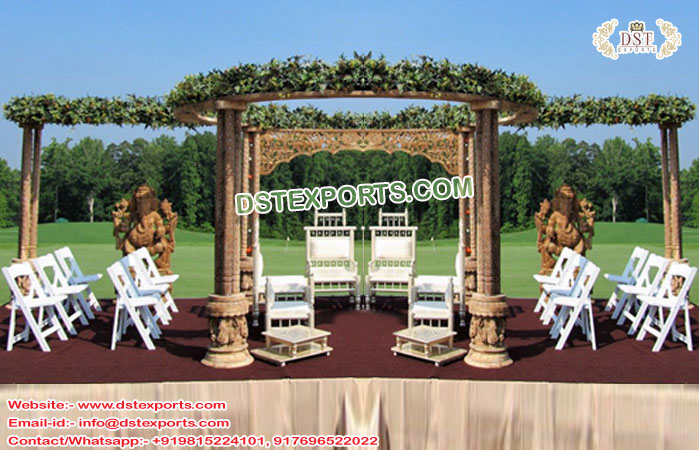 Outdoor Wedding Triple Pillars Wooden Mandap