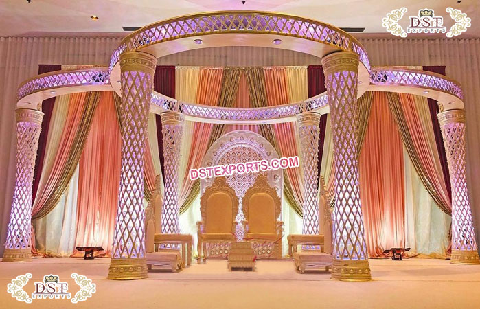 Gorgeous Diamond Pillars Wedding Mandap USA