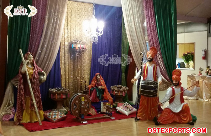 Mehndi and Mayon Decor with Punjabi�Statues