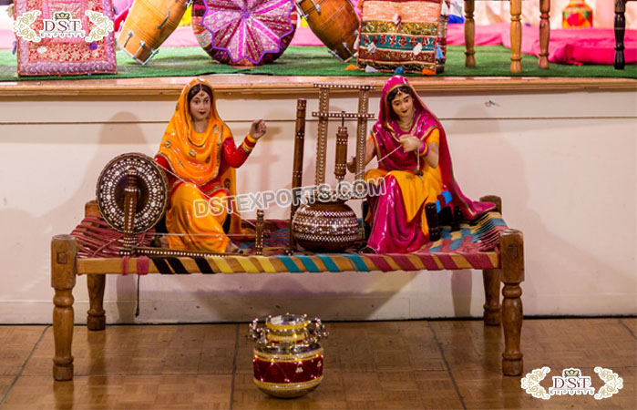 Punjabi Wedding Handicraft Fiberglass Statues