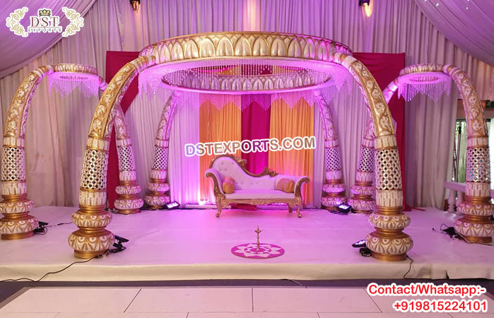 Latest Wedding Trunk Pillar Mandap Design