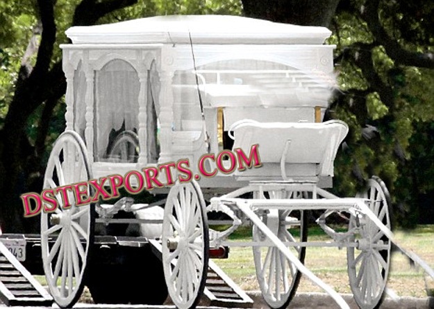 WHITE COVERED HORSE CARRIAGE