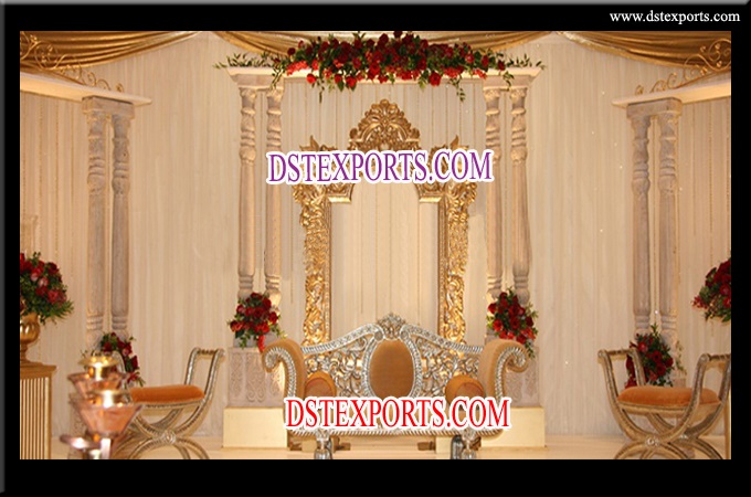 Latest Asian Wedding Wooden Pillar Stage Set