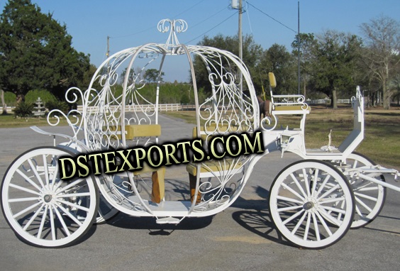 CROWNING CINDERELLA CARRIAGE