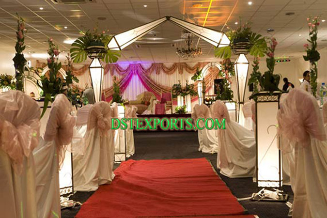 WEDDING  LIGHTED  PILLARS STAGE SET