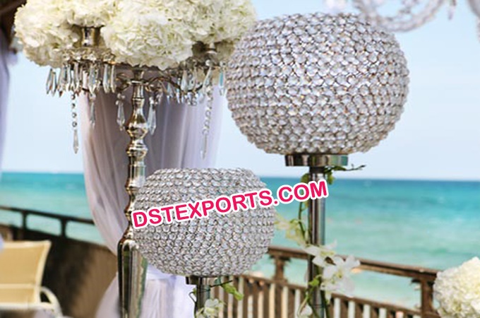 Crystal Diamond Ball Crystal Centerpiece