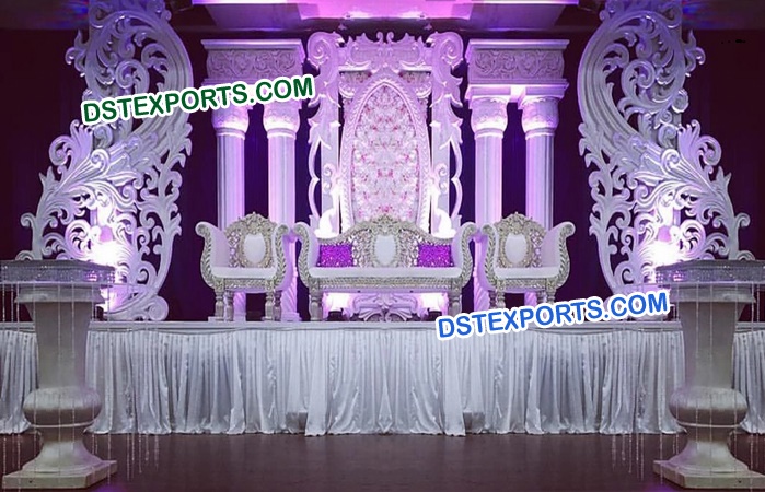 Modern Exclusive Wedding Stage Set