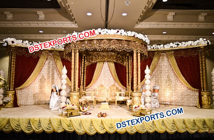 Gujrati Wedding Wooden Carved Wedding Mandap