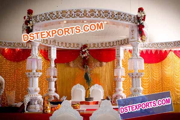 Indian Wedding Ganesha Pillar Mandap