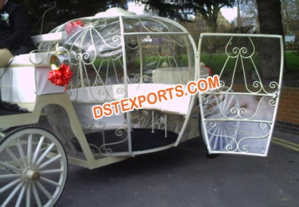 WEDDING CINDERALA CARRIAGE WITH DOOR