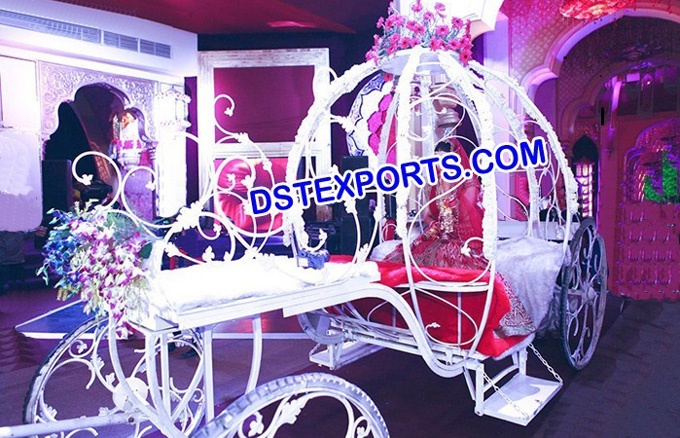 Grand Bride Entrance Wedding Carriage