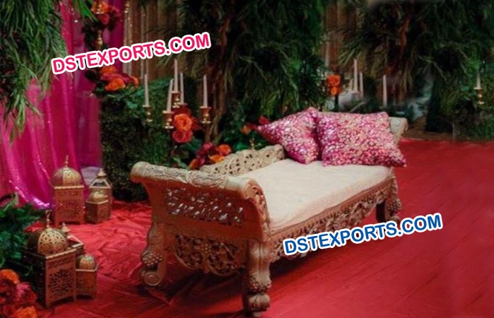Muslim Mehandi Stage Carved Sofa