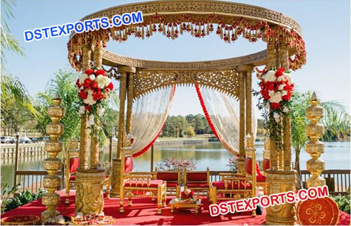 Traditional Hindu Wedding Golden Mandap