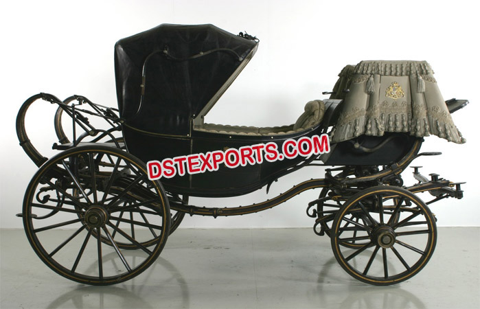 Royal Black Horse Drawn Buggy Carriage