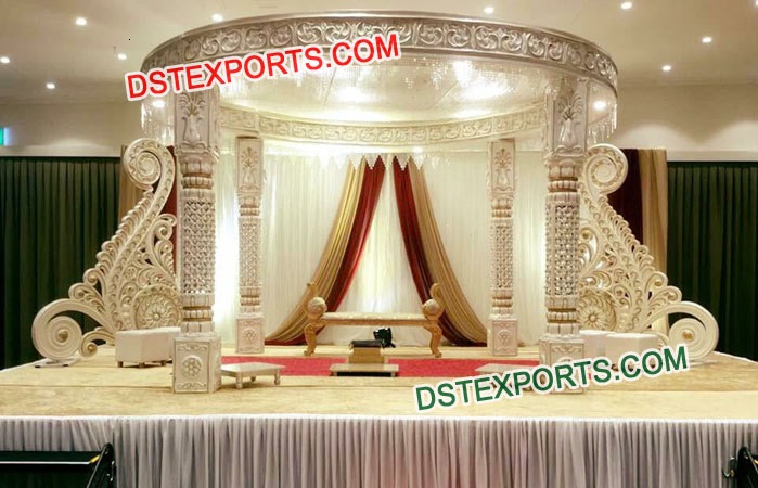 Latest Wedding Mandap With Paisleys Decor
