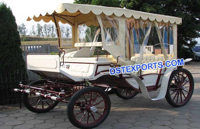 English Royal Family Touring Buggy Carriage