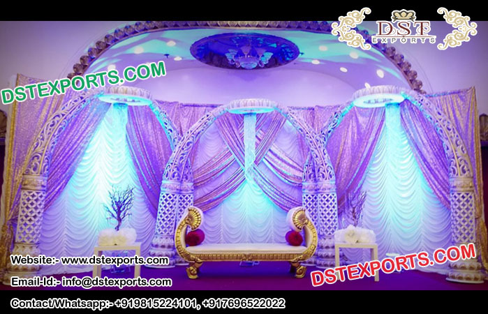 White-blue Theme Trunk Pillar Wedding Stage