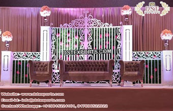 Trendy Asian Wedding Back-frame Stage
