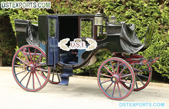 Luxury Horse Drawn Royal Coach Carriage