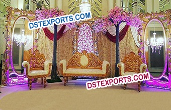 Muslim Wedding Stage With Golden Frames