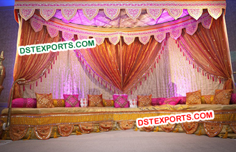 Pakistani Wedding Mehendi Stage Setup