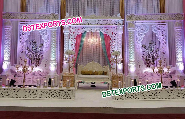 White Pillar Wedding Stage Decoration