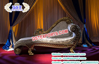 Princes Wedding Love Seater